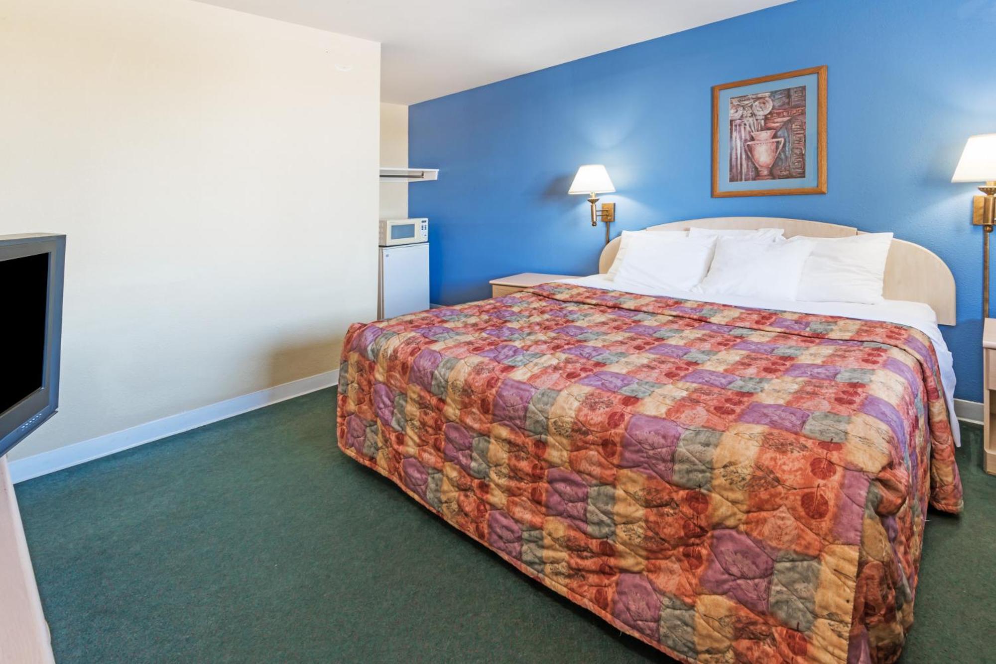 Days Inn By Wyndham Henrietta/Rochester Area Ruang foto