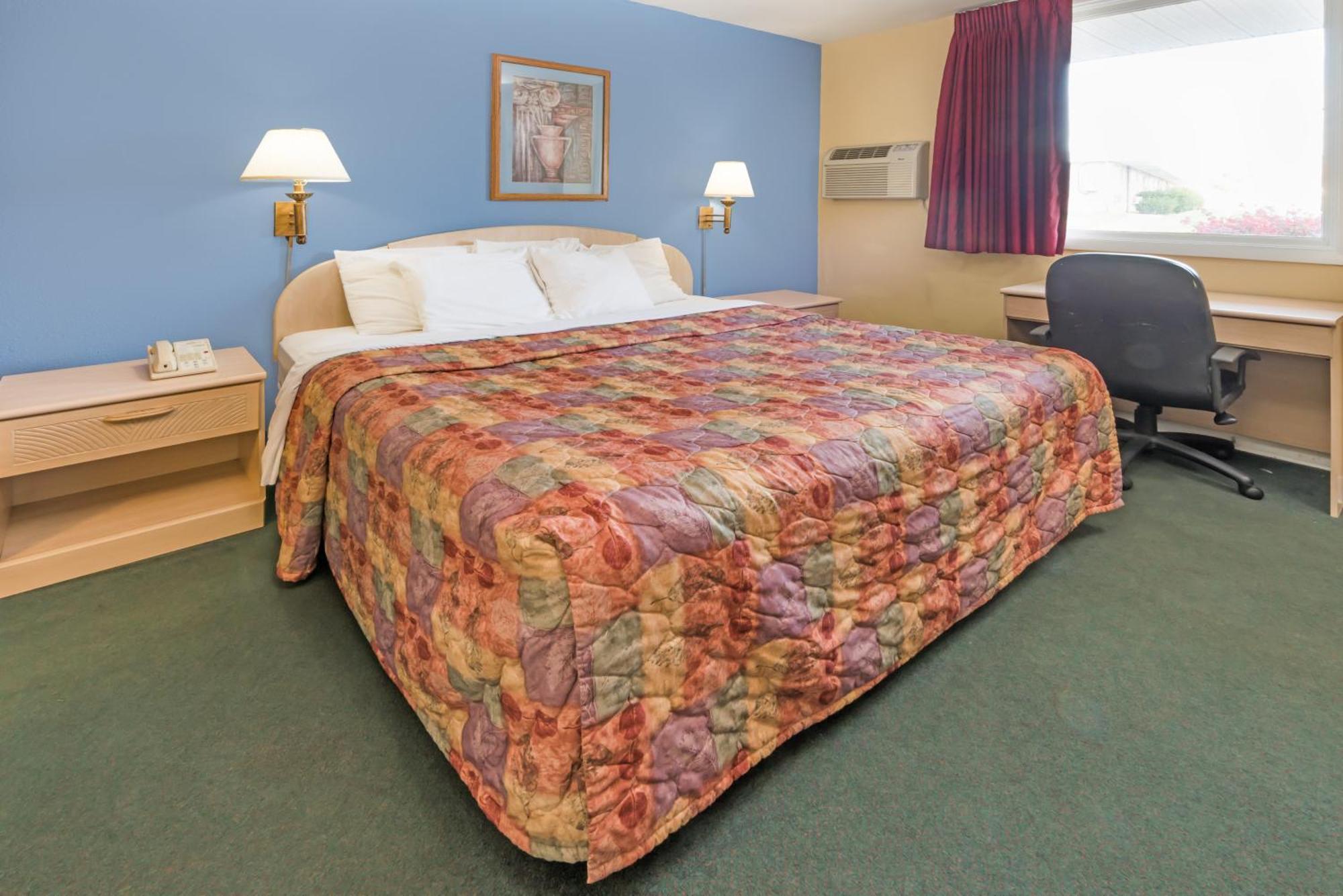Days Inn By Wyndham Henrietta/Rochester Area Ruang foto